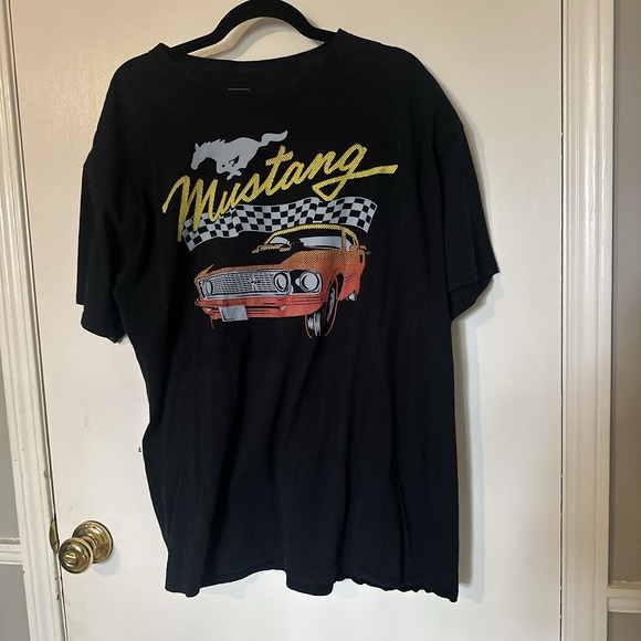 Ford Other - Ford Mustang Shirt Men's XL‎ Black Short Sleeve Graphic Print Retro EUC